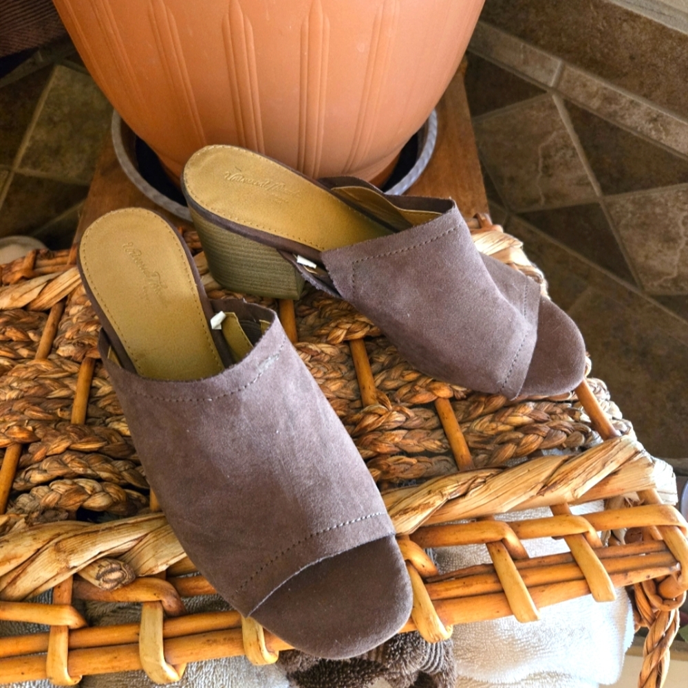 Brown  Faux Suede Women's Mules By Universal Thread Size 7 1/2. NWOT